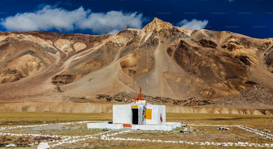 Ladakh Couple Trip